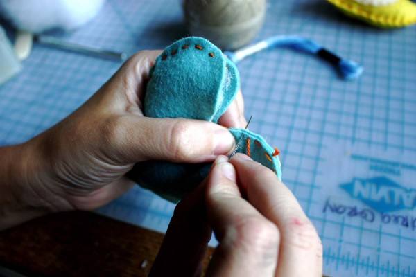 diy-heart-sachet-favors-5-600x400