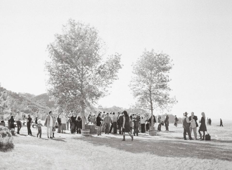 tracey-tracys-calimonia-farmhouse-lesbian-wedding_0004